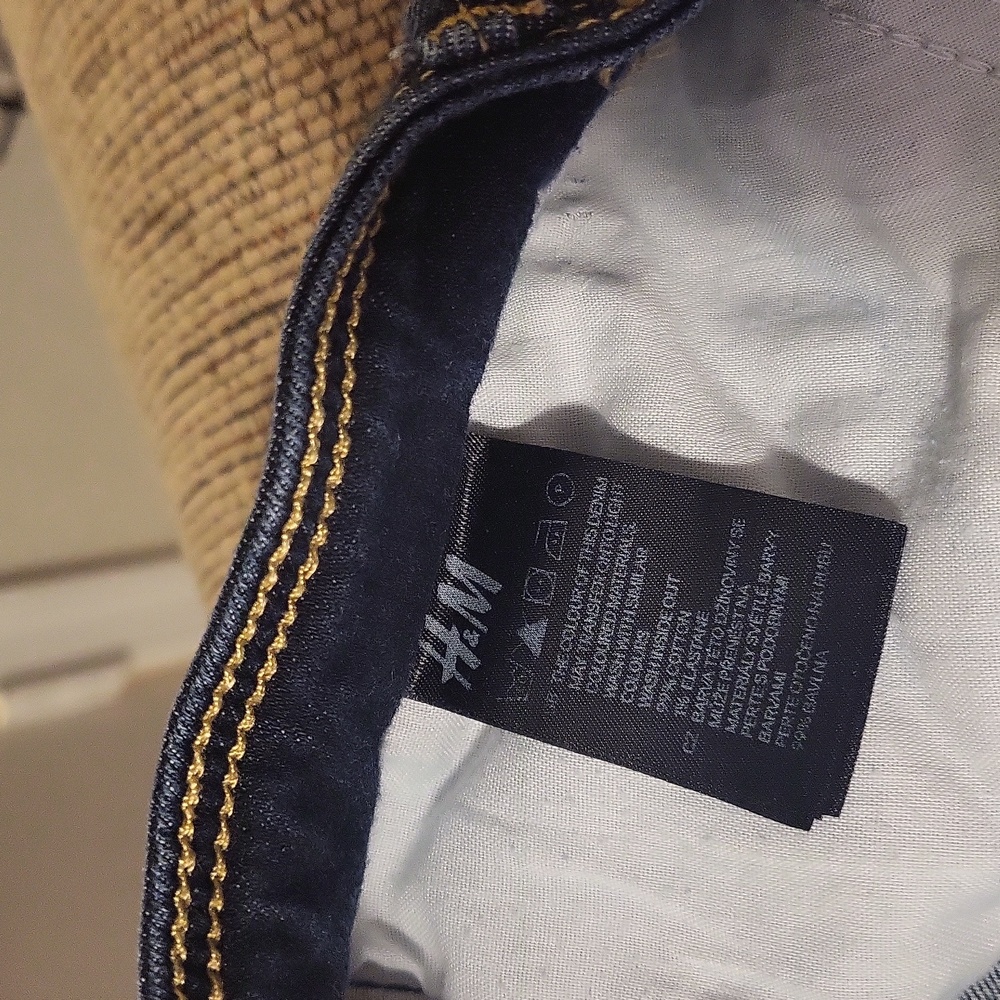 Ladies Jean's  size 30× 32 in excellent  use condition  fits a size 8 ladies - Picture 6 of 6